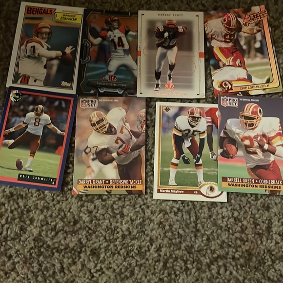 Football cards - Picture 8 of 17